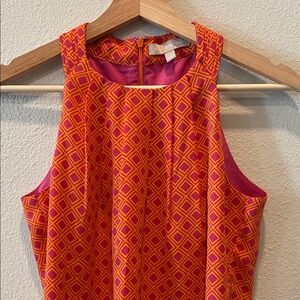 5/$30🏷️ Banana Republic Orange and Pink Geometric Blouse